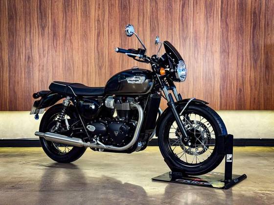 TRIUMPH BONNEVILLE T100 900 TRIUMPH BONNEVILLE T100 900